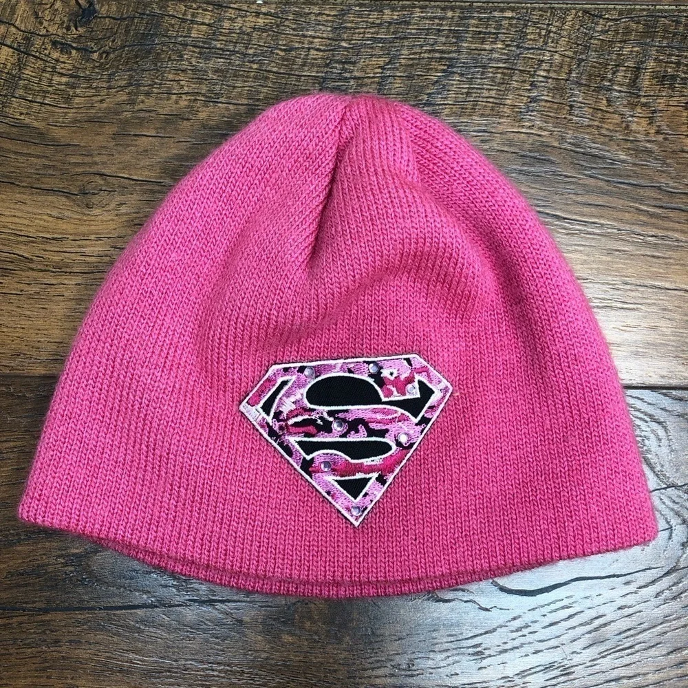 SUPER GIRL‎ Pink S Beanie Hat Cap - Size Youth 4-16